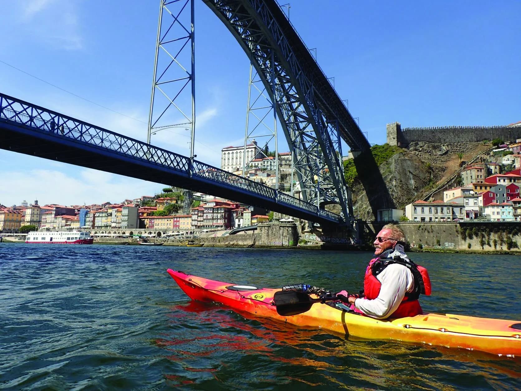 Day 9 – Crestuma – Oliveira do Douro – Porto 11.5 Miles 18.5 Km